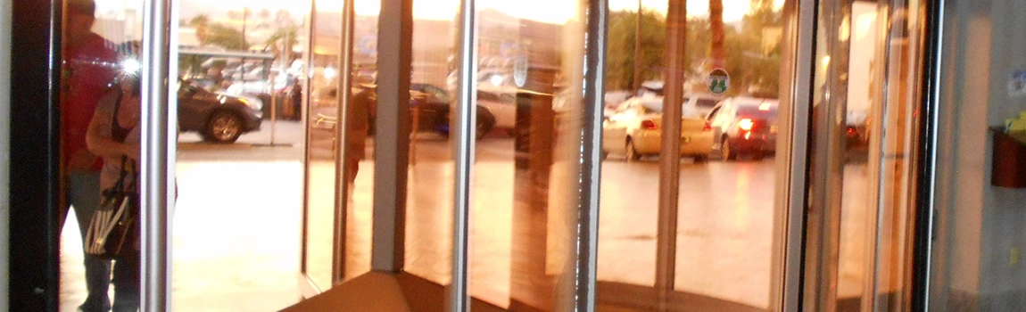 Storefront Glass Repair Cost in Winter Springs, FL